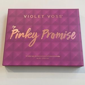VIOLET VOSS: Eye Pinky Promise